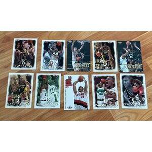 10 NBA Basketball Cards
Good condition